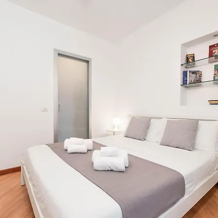 Italstay - Bramante Newly Refurbished Flat شقة